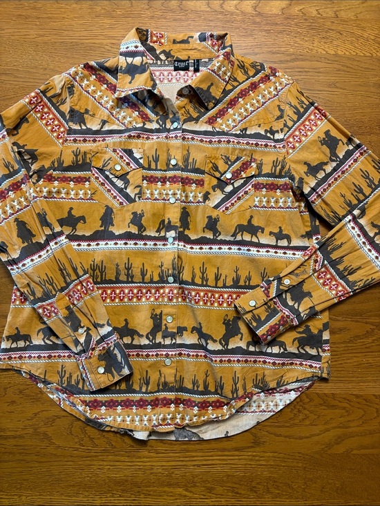 Cruel Denim Tops - Cruel cowboy button up large fits like a medium Western Print